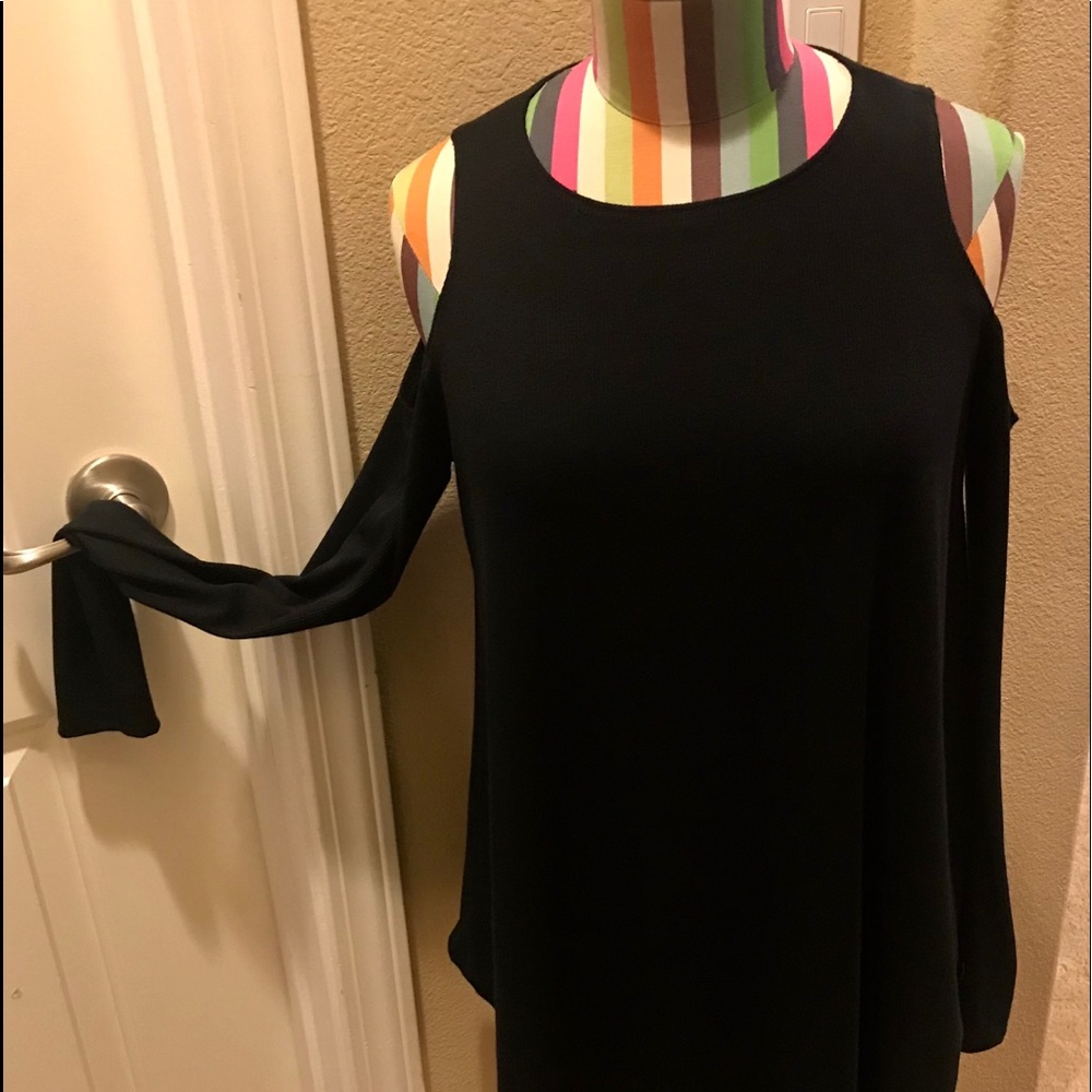 Black Long Sleeve Top